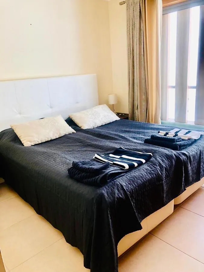 Apartment Miramar, 20 Meters From The Beach, Sea View & Pool Albufeira