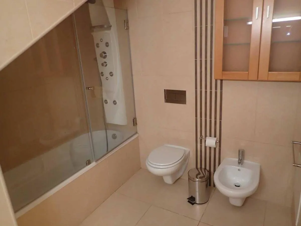 Apartment Miramar, 20 Meters From The Beach, Sea View & Pool Albufeira